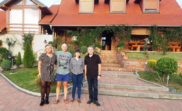 Manjinska mladinoteka – projektne aktivnosti