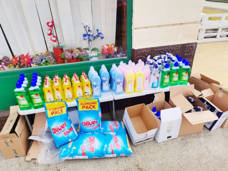 Zaposlena žena za aktivnu zajednicu – podjela paketa